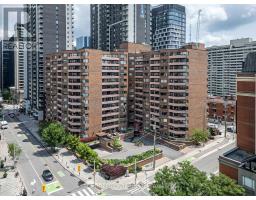 1402 - 151 BAY STREET, Ottawa, Ontario