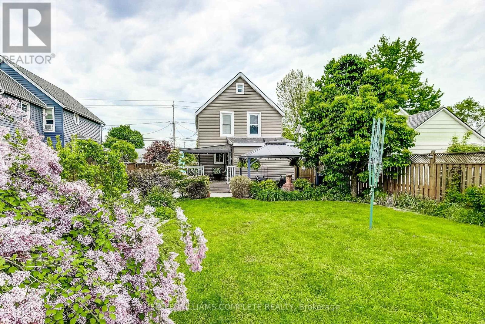 344 Phipps Street, Fort Erie, Ontario  L2A 2V8 - Photo 28 - X12378569