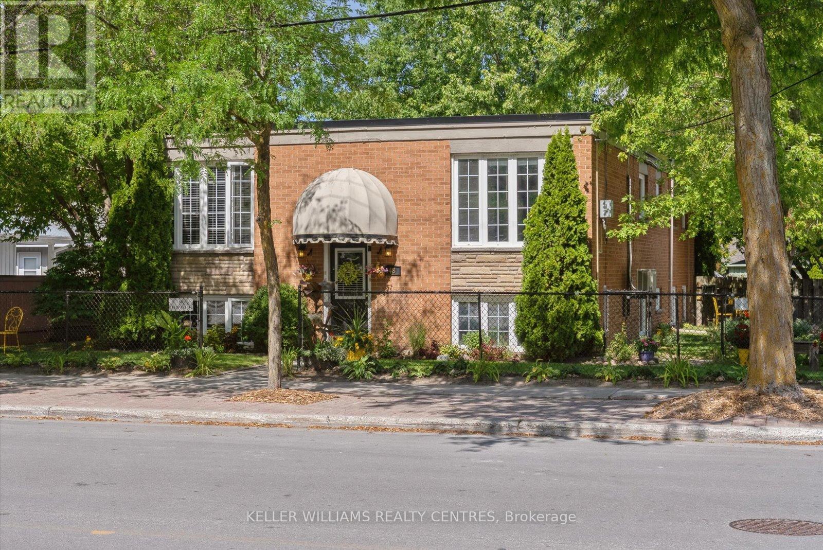 948 Lake Drive E, Georgina, Ontario  L0E 1L0 - Photo 2 - N12378455