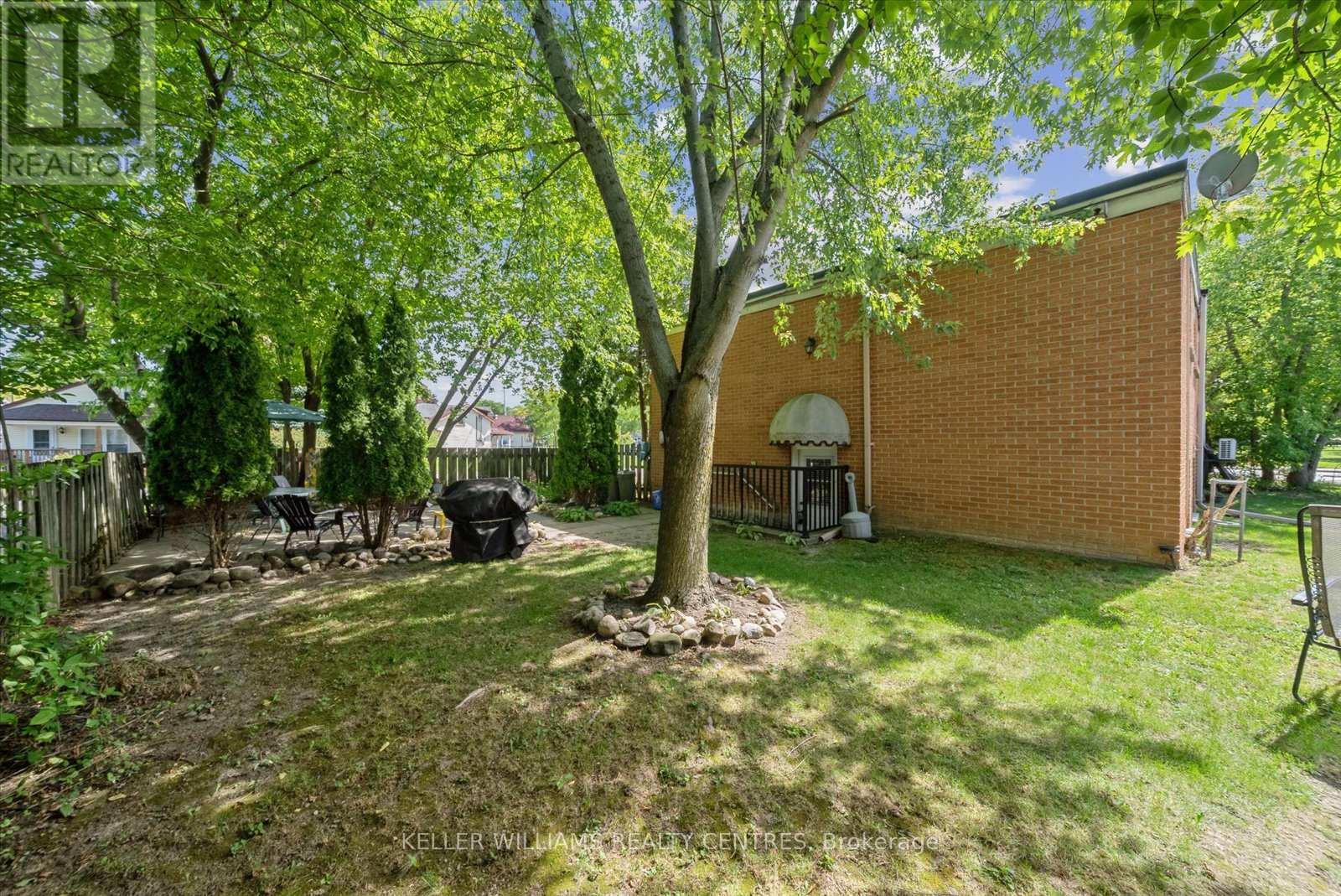 948 Lake Drive E, Georgina, Ontario  L0E 1L0 - Photo 23 - N12378455