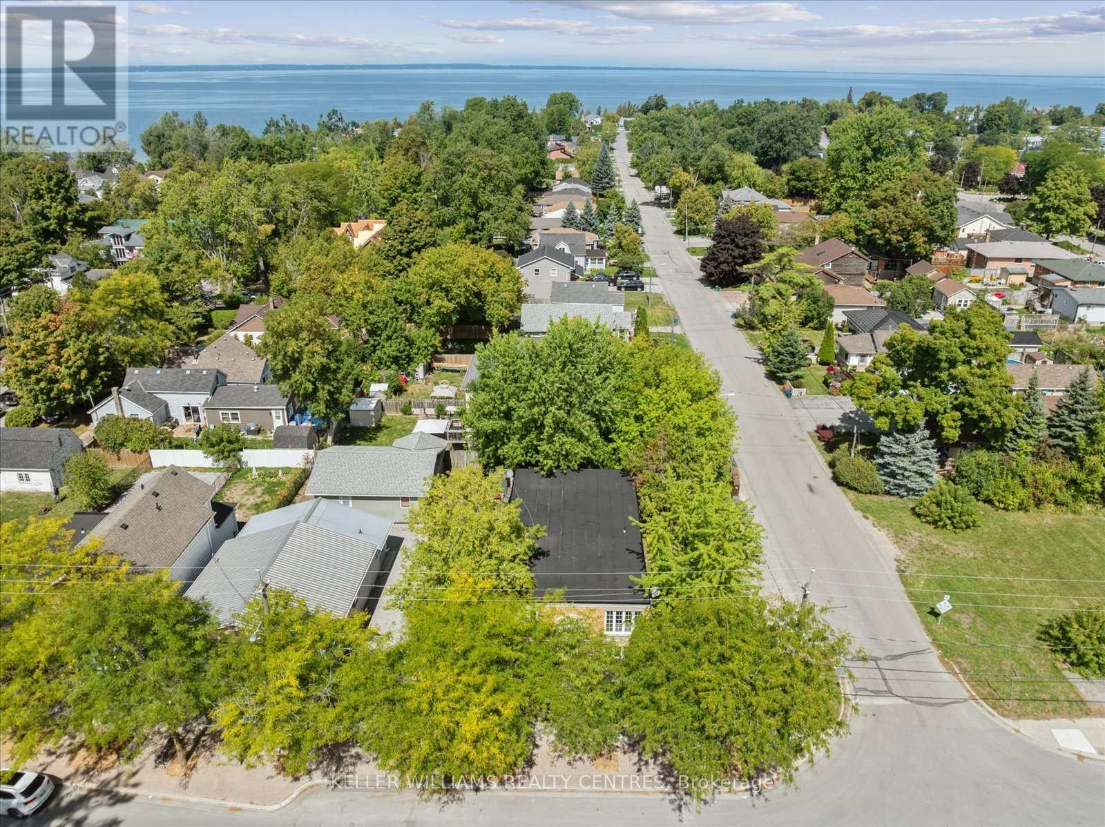 948 Lake Drive E, Georgina, Ontario  L0E 1L0 - Photo 29 - N12378455