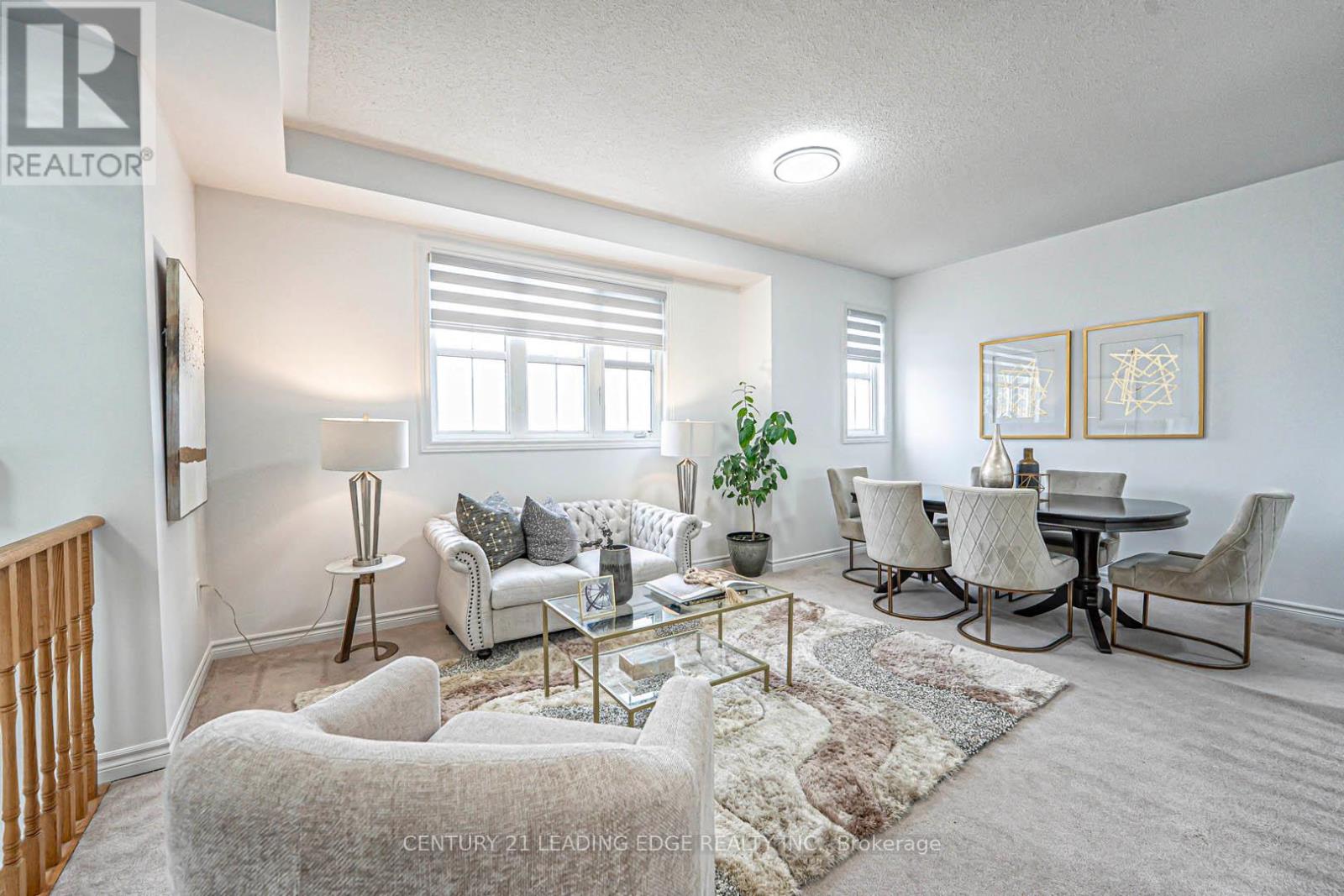 87 Ridge Gate Crescent, East Gwillimbury (Mt Albert), Ontario  L0G 1M0 - Photo 5 - N12378474