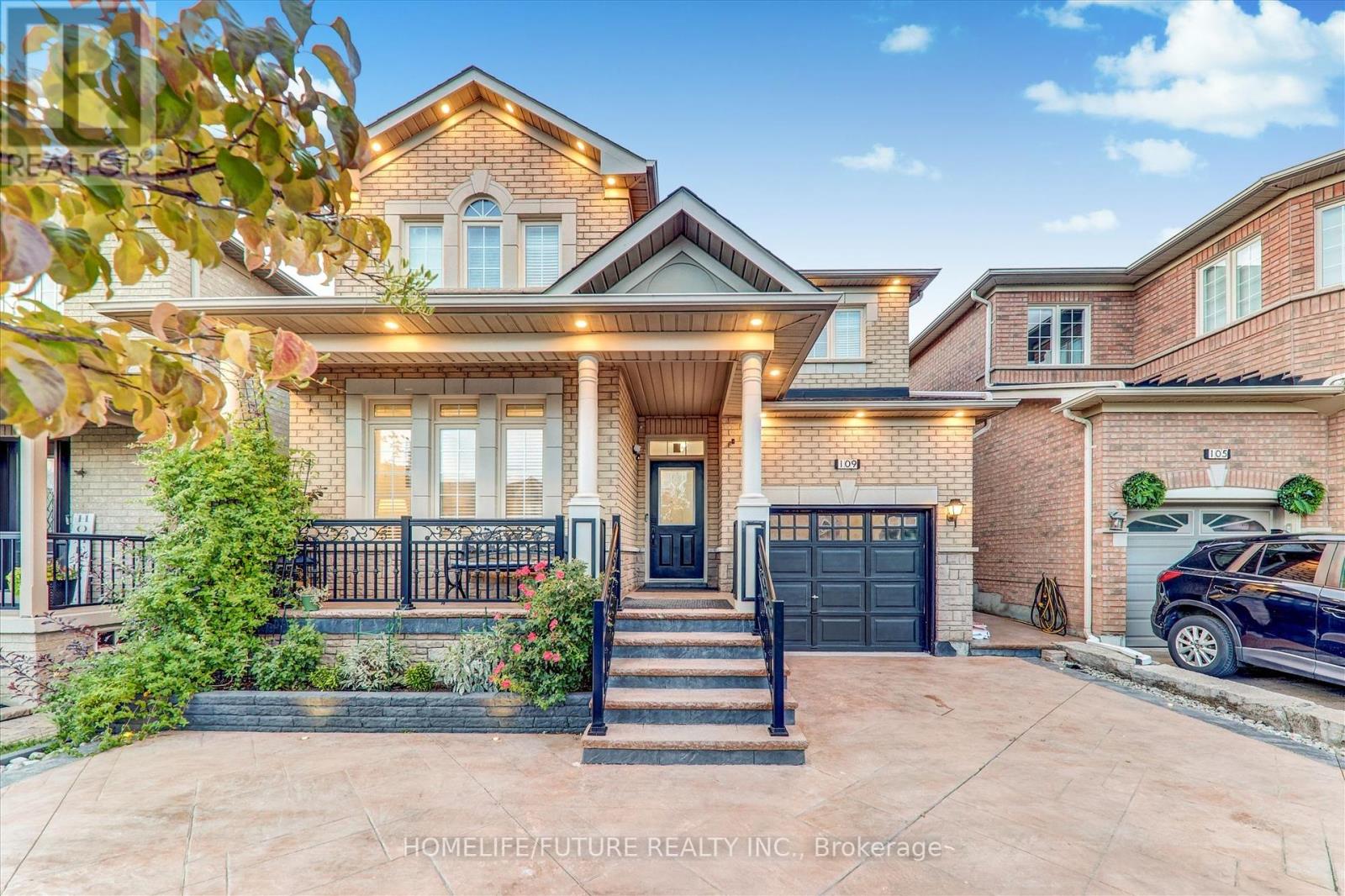 109 Laurelhurst Crescent, Vaughan (Vellore Village), Ontario  L4H 2N1 - Photo 1 - N12378520