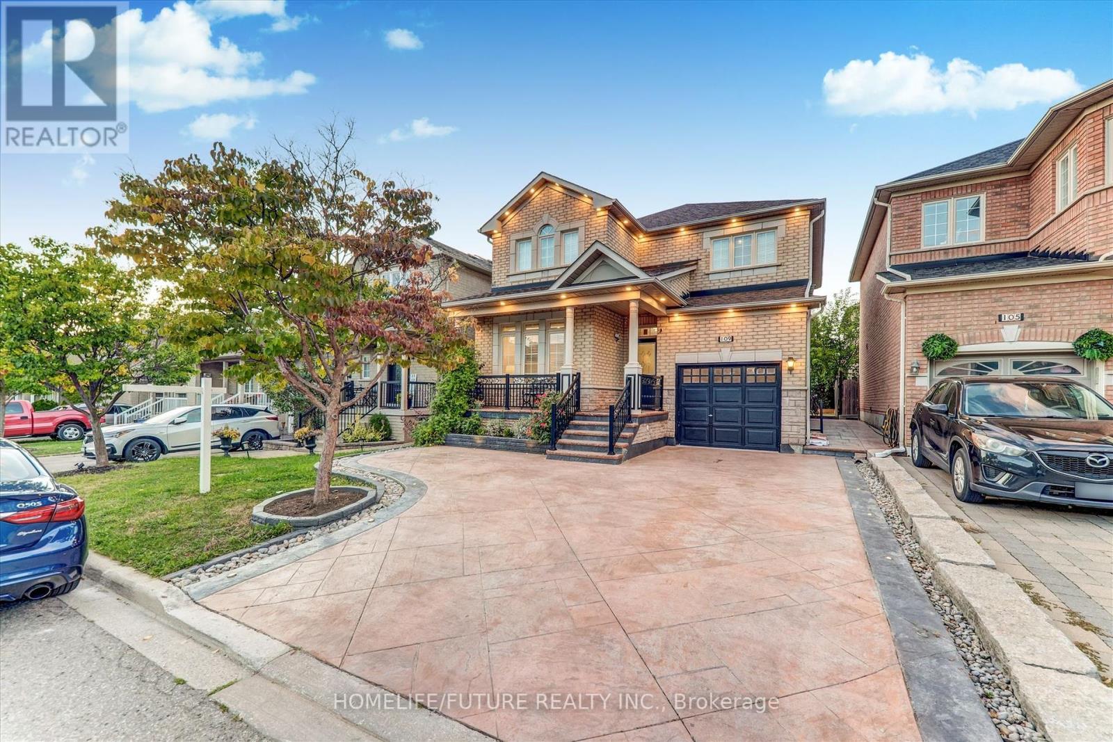 109 Laurelhurst Crescent, Vaughan (Vellore Village), Ontario  L4H 2N1 - Photo 3 - N12378520