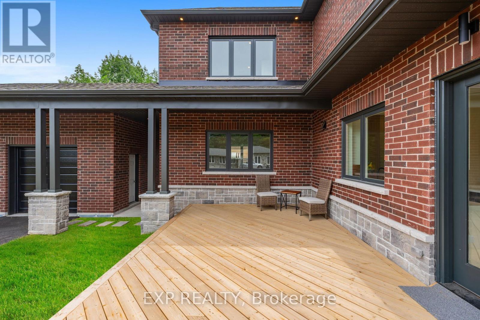 271 Main Street N, Uxbridge, Ontario  L9P 1R9 - Photo 44 - N12378535