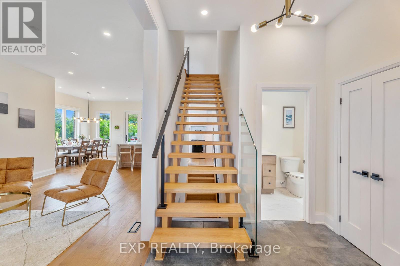 271 Main Street N, Uxbridge, Ontario  L9P 1R9 - Photo 6 - N12378535