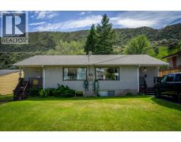 2257/2259 Valleyview Drive, kamloops, British Columbia