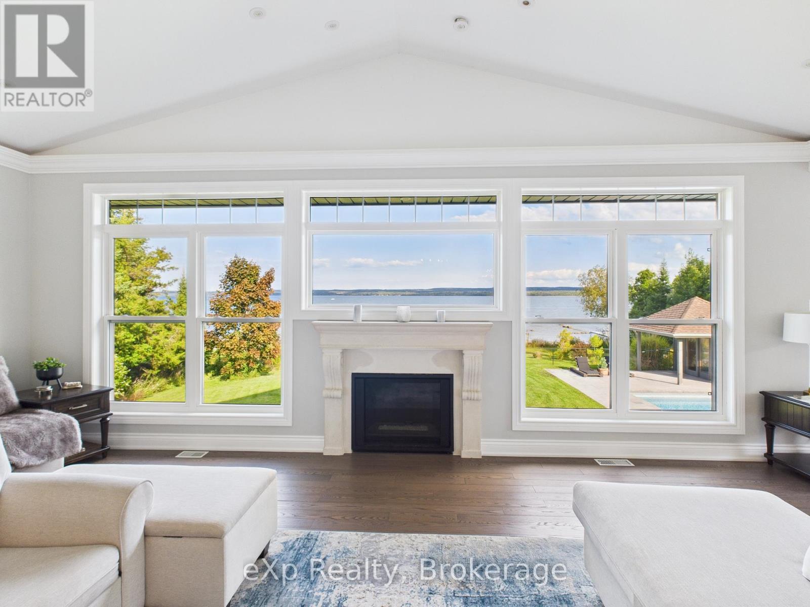 197 Balmy Beach Road, Georgian Bluffs, Ontario  N4K 5N4 - Photo 28 - X12378633