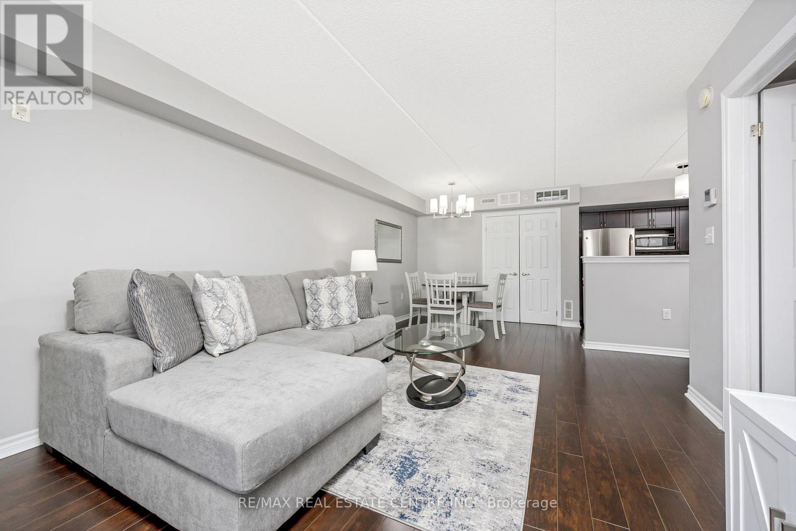 304 - 1360 Main Street E, Milton, Ontario  L9T 7S5 - Photo 14 - W12378488