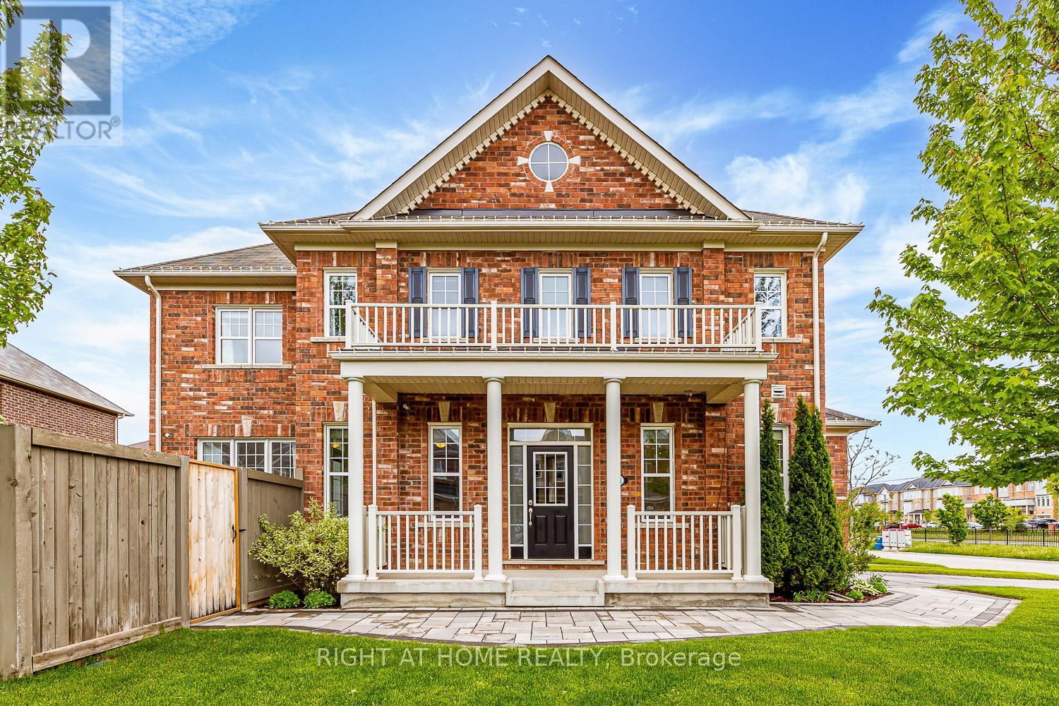 41 Stedford Crescent, Brampton, Ontario  L7A 4P5 - Photo 2 - W12378504