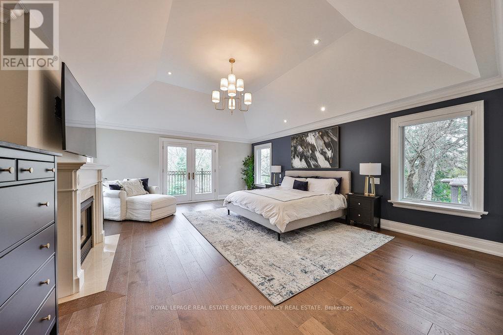 1257 Tecumseh Park Drive, Mississauga, Ontario  L5H 2W5 - Photo 17 - W12378514