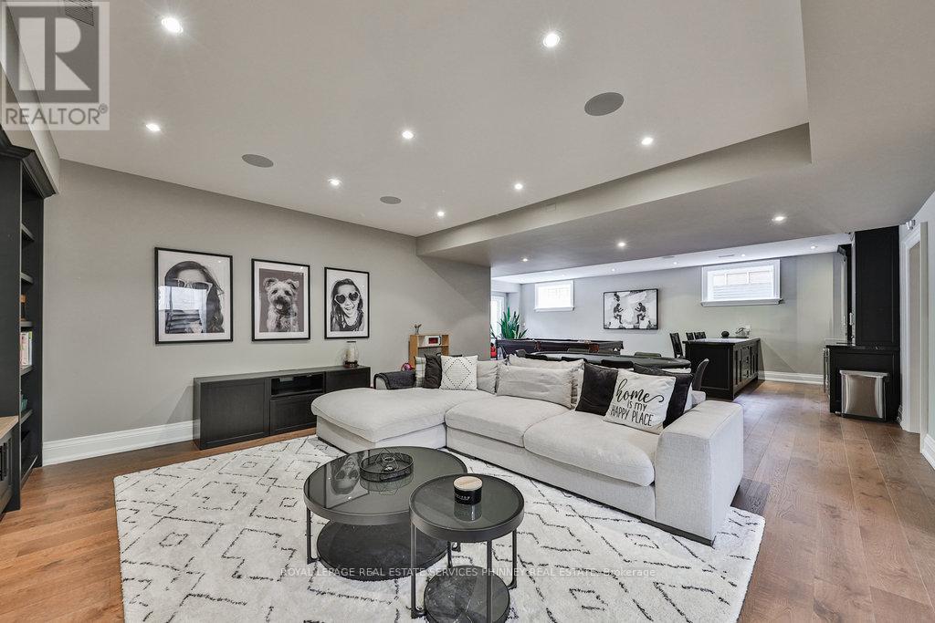 1257 Tecumseh Park Drive, Mississauga, Ontario  L5H 2W5 - Photo 27 - W12378514