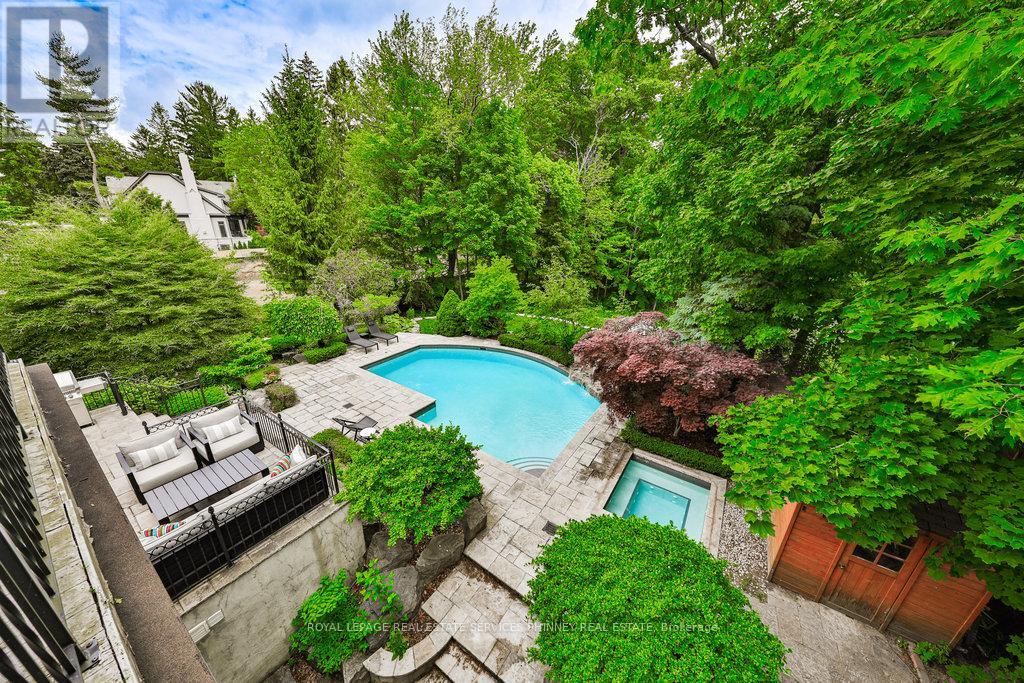 1257 Tecumseh Park Drive, Mississauga, Ontario  L5H 2W5 - Photo 37 - W12378514