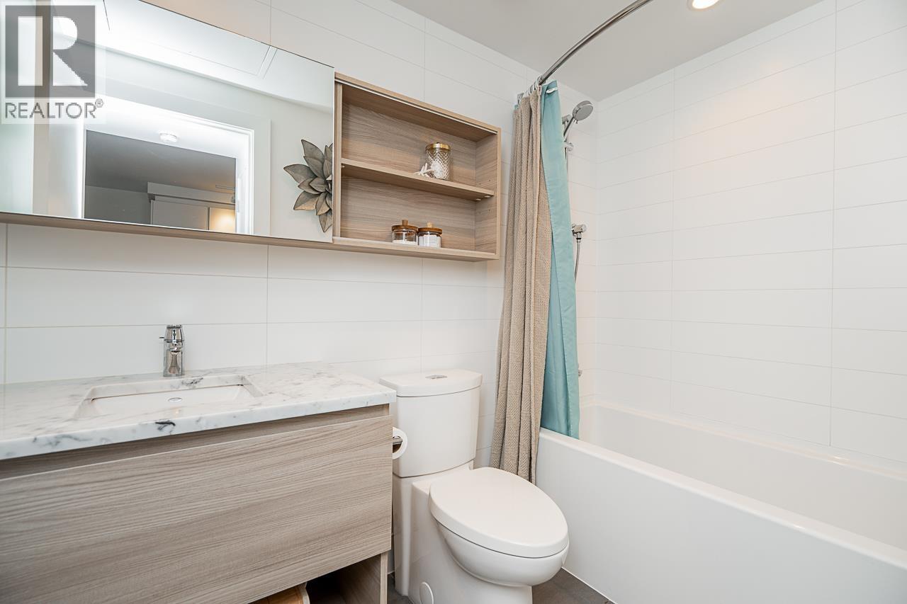 610 657 Whiting Way, Coquitlam, British Columbia  V3J 0J6 - Photo 12 - R3042834