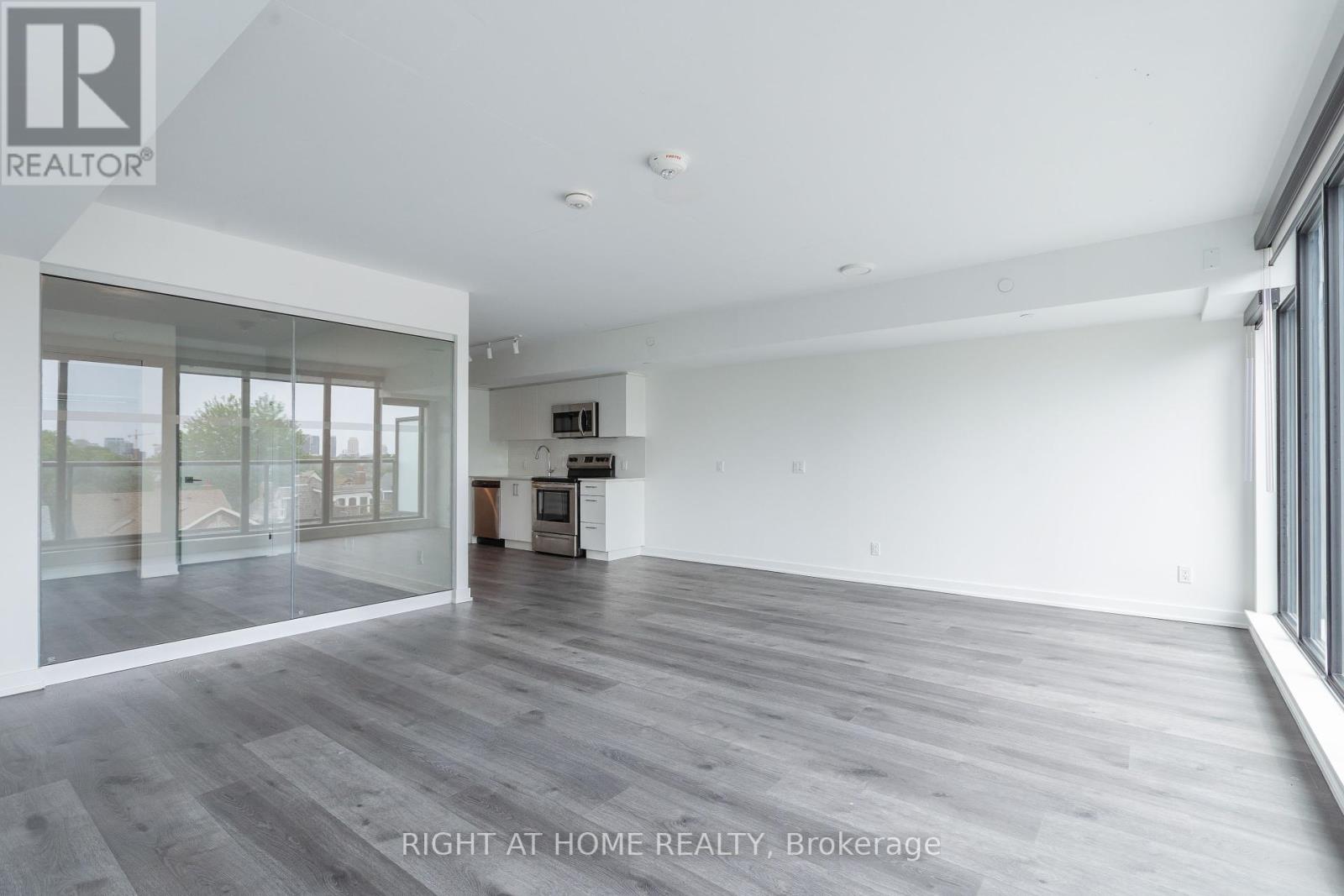 416 - 897 College Street W, Toronto, Ontario  M6H 2C2 - Photo 17 - C12378568