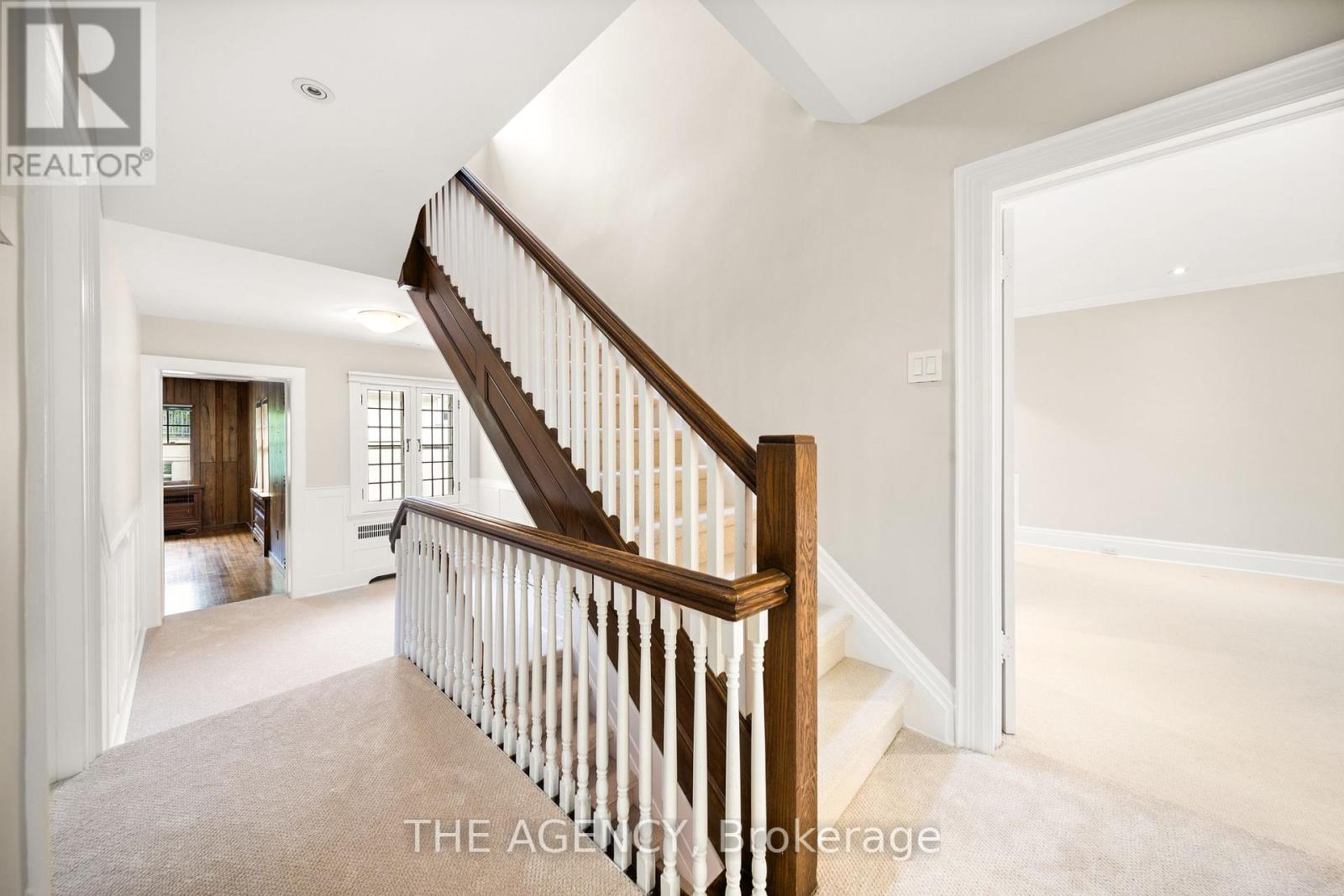 44 Elderwood Drive, Toronto, Ontario  M5P 1X1 - Photo 14 - C12378610