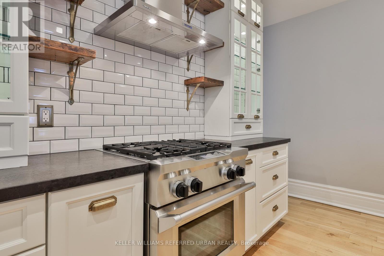 234 Seaton Street, Toronto, Ontario  M5A 2T4 - Photo 14 - C12378623