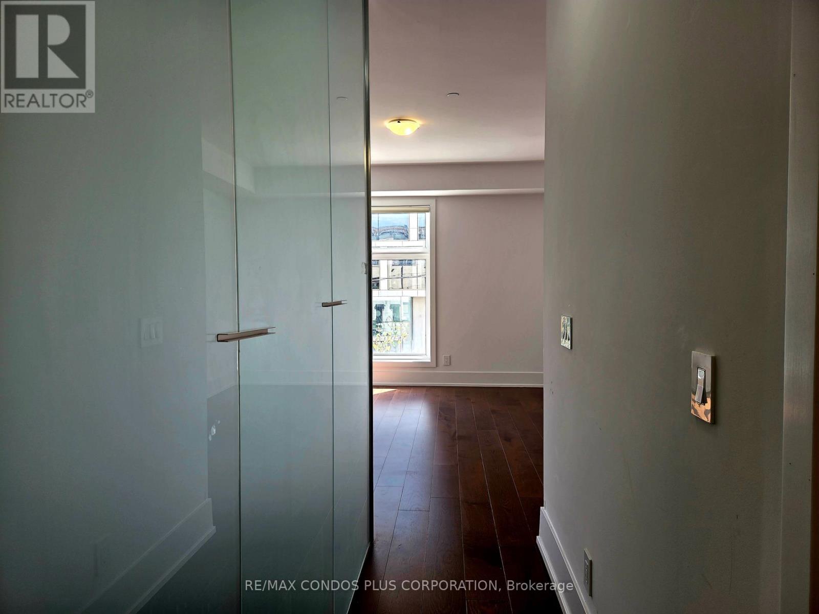 9 - 270 Davenport Road, Toronto, Ontario  M5R 0C1 - Photo 14 - C12378650