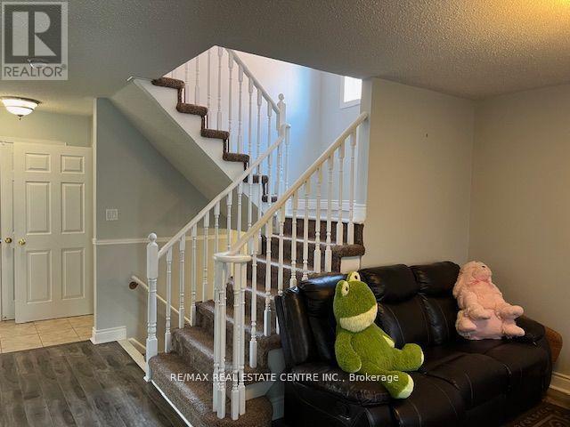 38 Fitzpatrick Court, Whitby, Ontario  L1M 2G9 - Photo 22 - E12378627