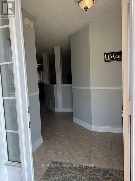 38 Fitzpatrick Court, Whitby, Ontario  L1M 2G9 - Photo 3 - E12378627