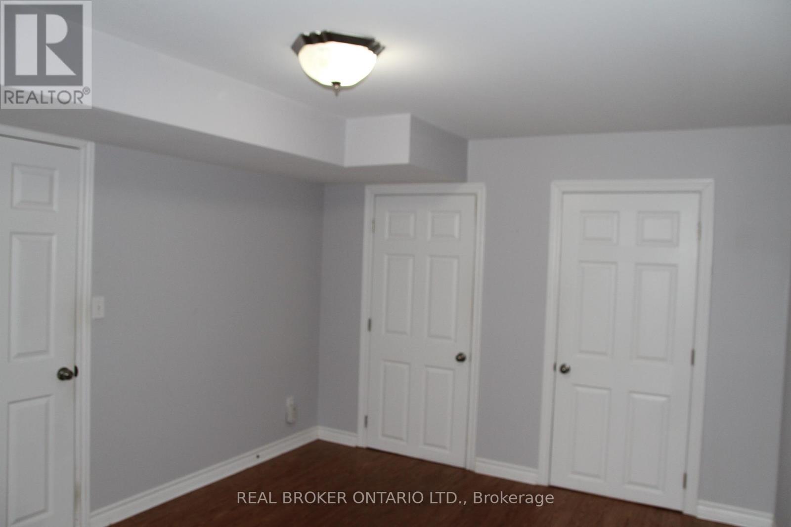 147 Jordanray Boulevard, Newmarket, Ontario  L3X 2P4 - Photo 8 - N12378594