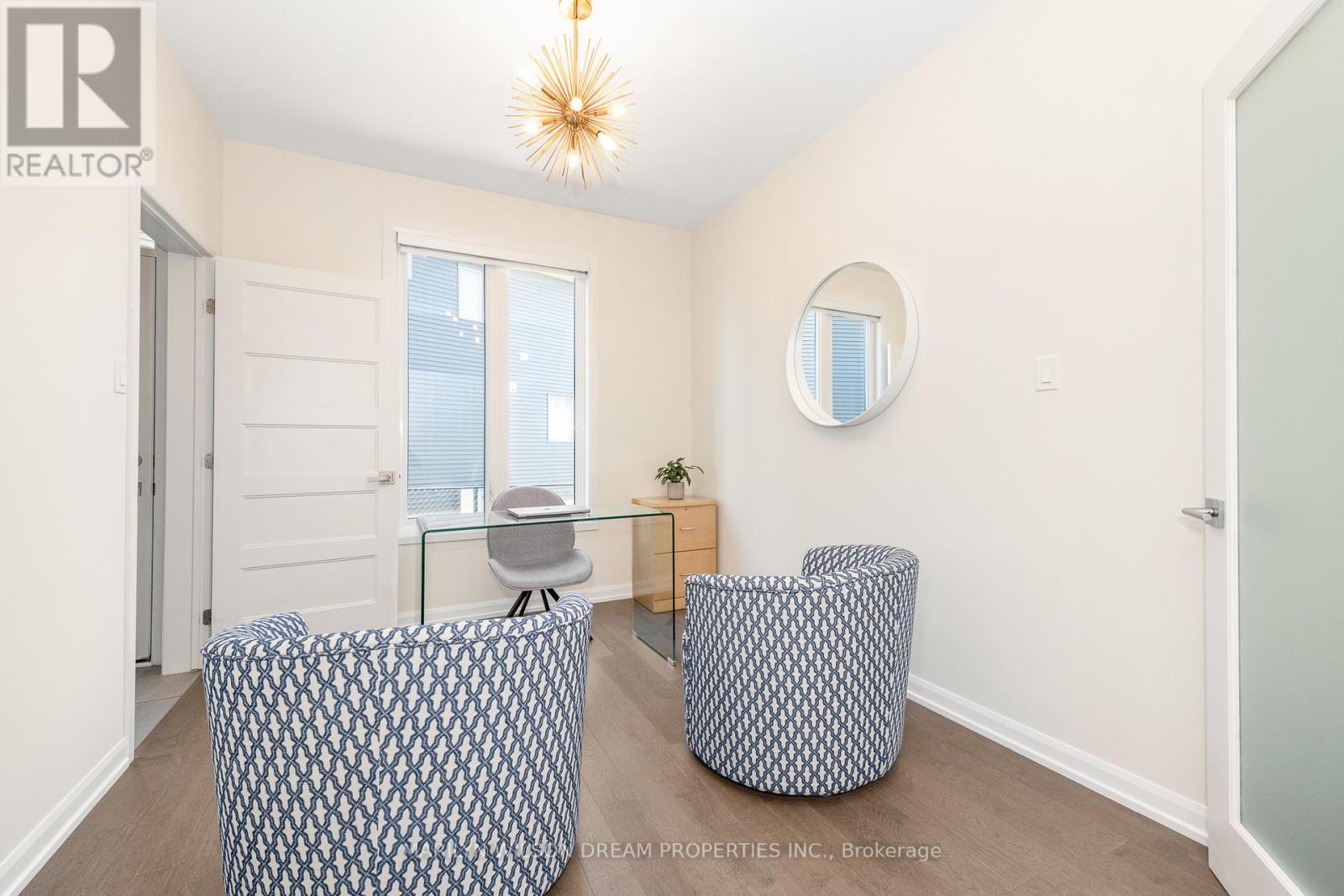 228 Onyx Crescent, Clarence-Rockland, Ontario  K4K 0H5 - Photo 10 - X12378767