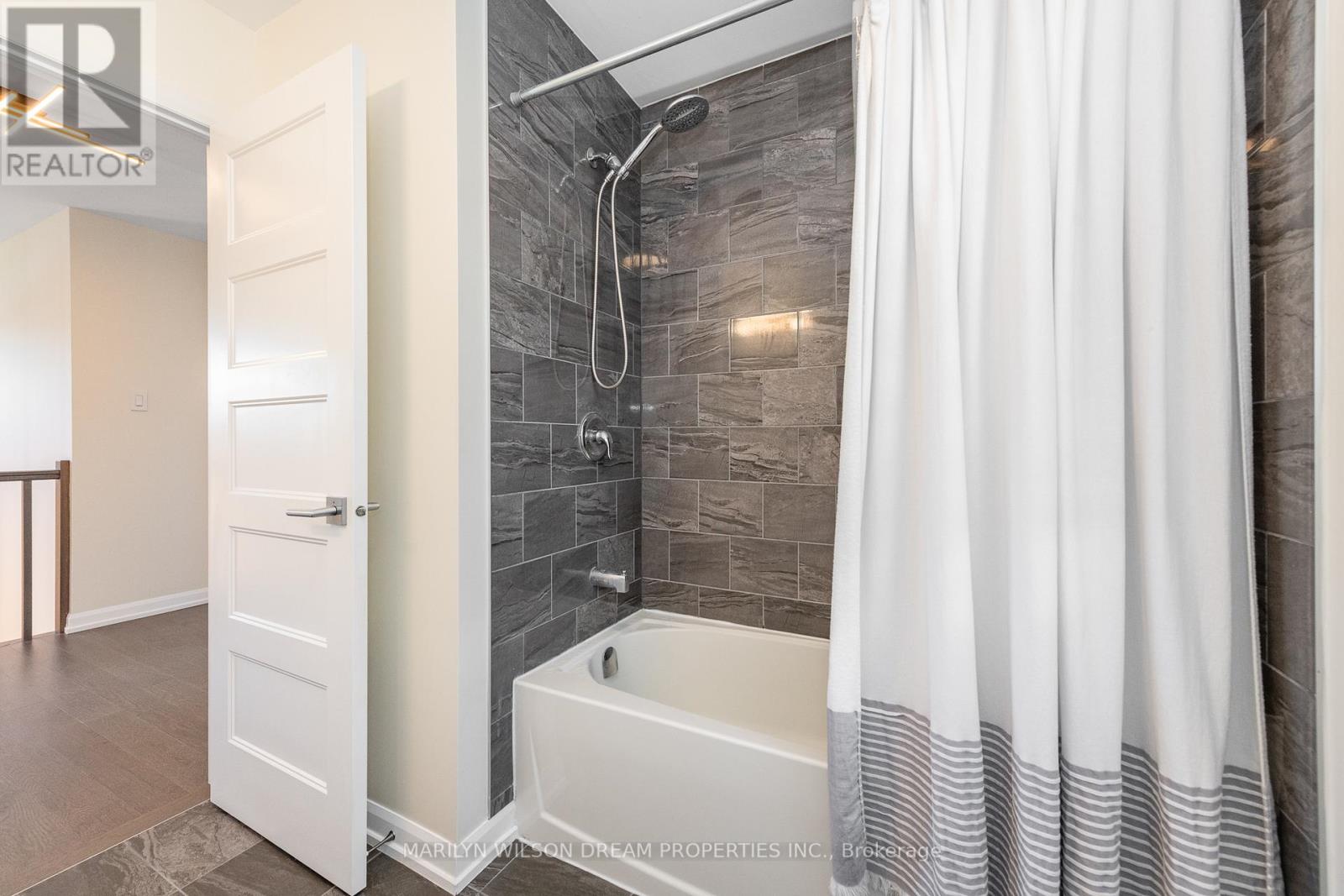 228 Onyx Crescent, Clarence-Rockland, Ontario  K4K 0H5 - Photo 35 - X12378767