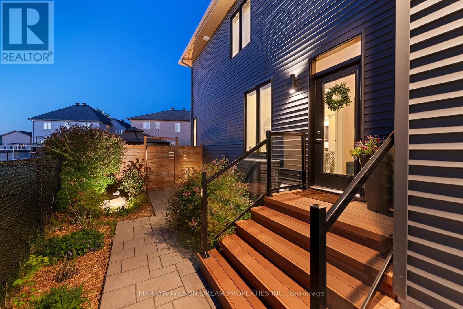 228 Onyx Crescent, Clarence-Rockland, Ontario  K4K 0H5 - Photo 6 - X12378767
