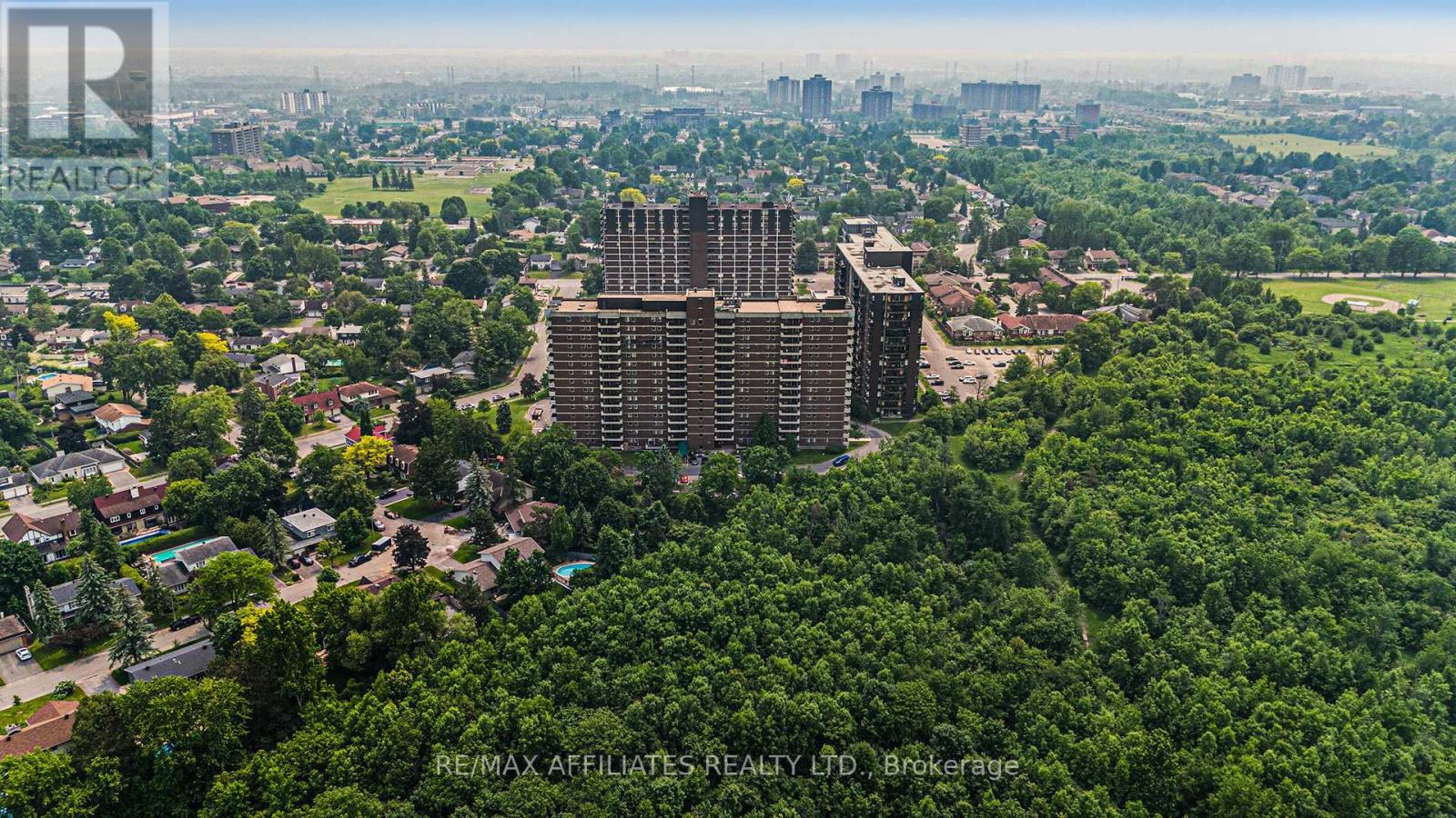 211 - 1705 Playfair Drive, Ottawa, Ontario  K1H 8P6 - Photo 24 - X12378789