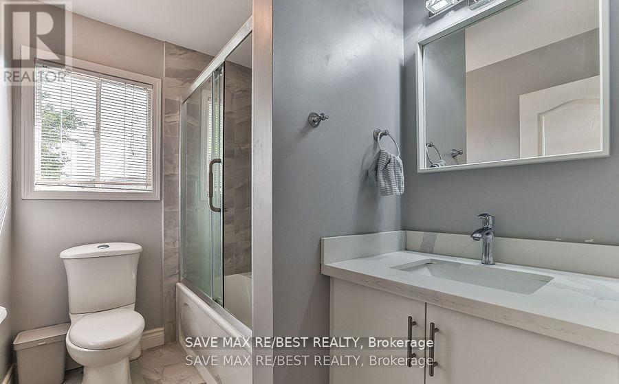 5141 Oakley Drive, Burlington, Ontario  L7L 6P1 - Photo 23 - W12378550