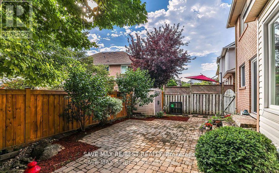 5141 Oakley Drive, Burlington, Ontario  L7L 6P1 - Photo 31 - W12378550