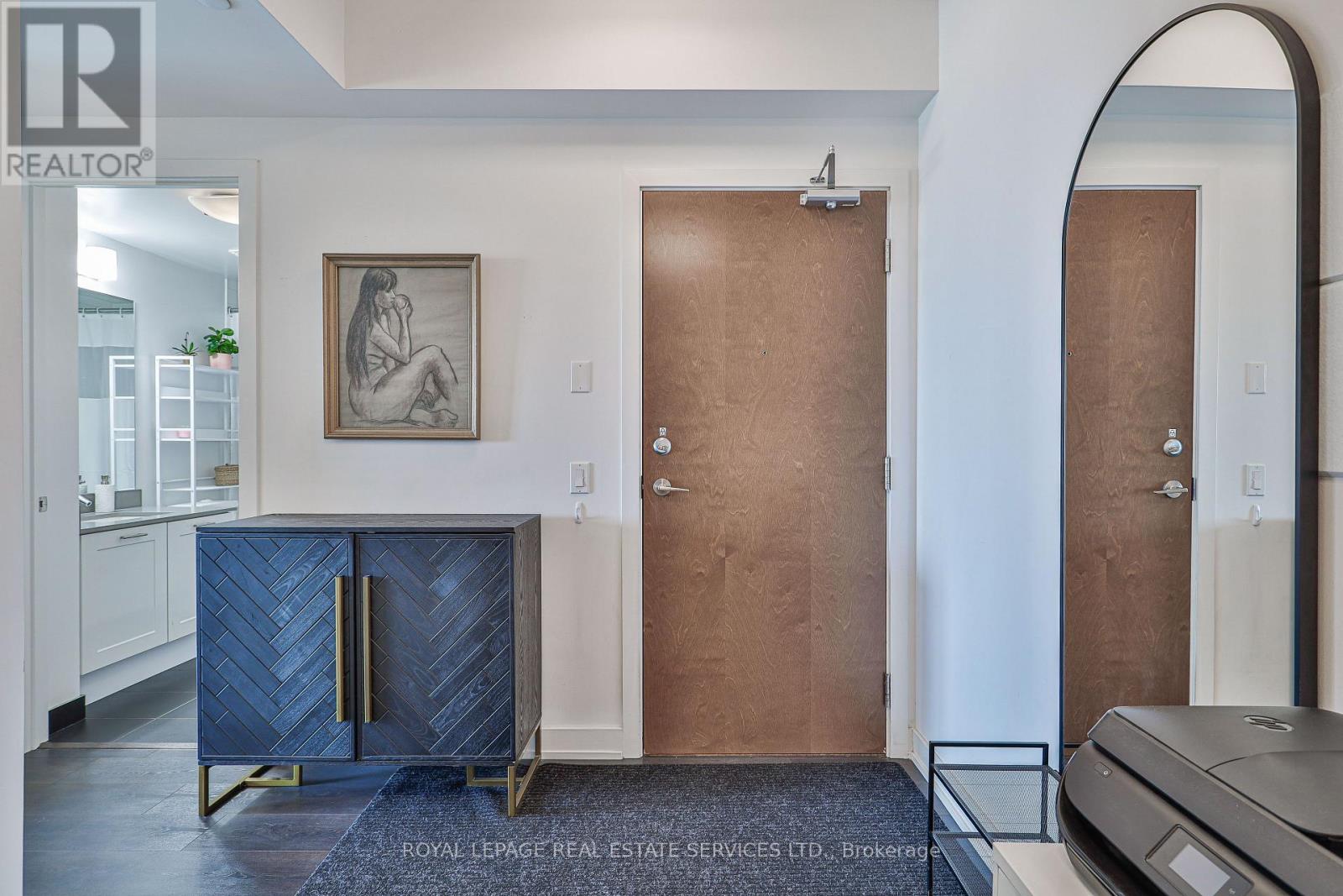 2310 - 2212 Lake Shore Boulevard W, Toronto (Mimico), Ontario  M8V 0C2 - Photo 2 - W12378580