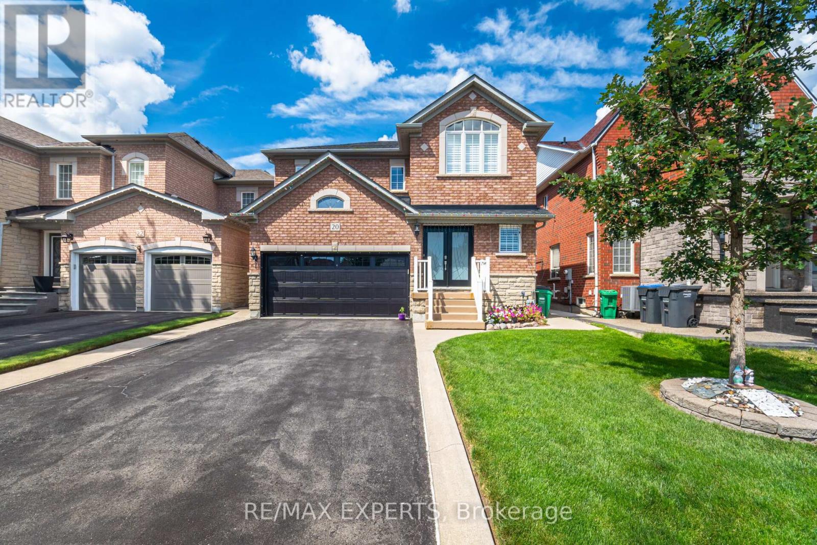 20 Duffield Road, Brampton, Ontario  L7A 2P8 - Photo 2 - W12378597