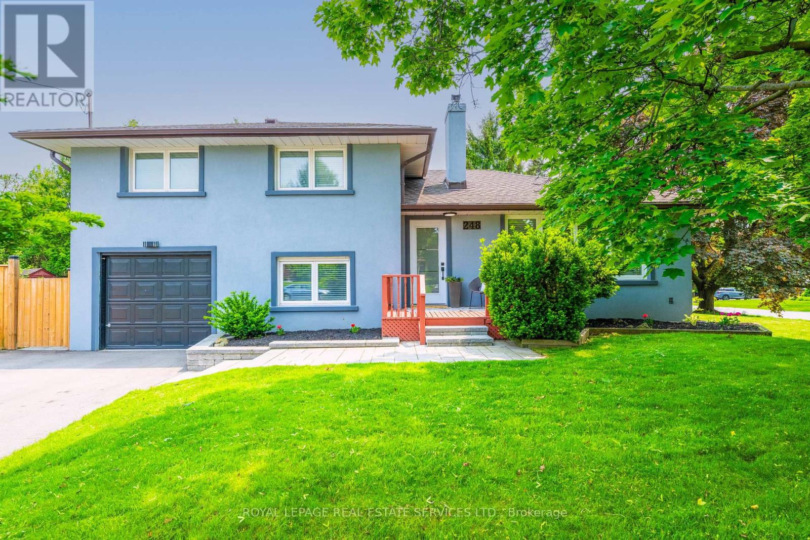 248 Wales Crescent, Oakville, Ontario  L6L 3X7 - Photo 2 - W12378654