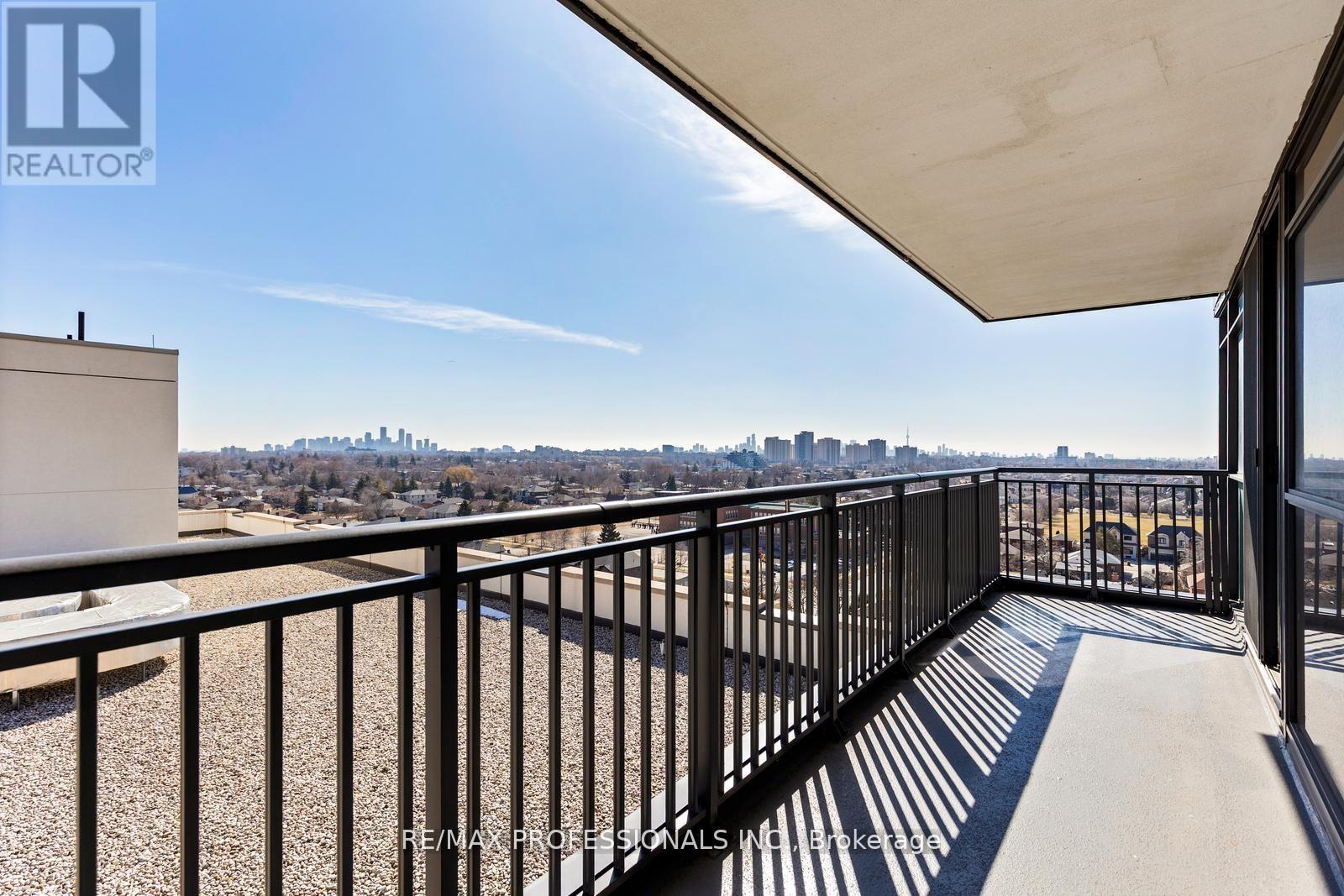 1014 - 800 Lawrence Avenue W, Toronto (Yorkdale-Glen Park), Ontario  M6A 0B1 - Photo 18 - W12378705