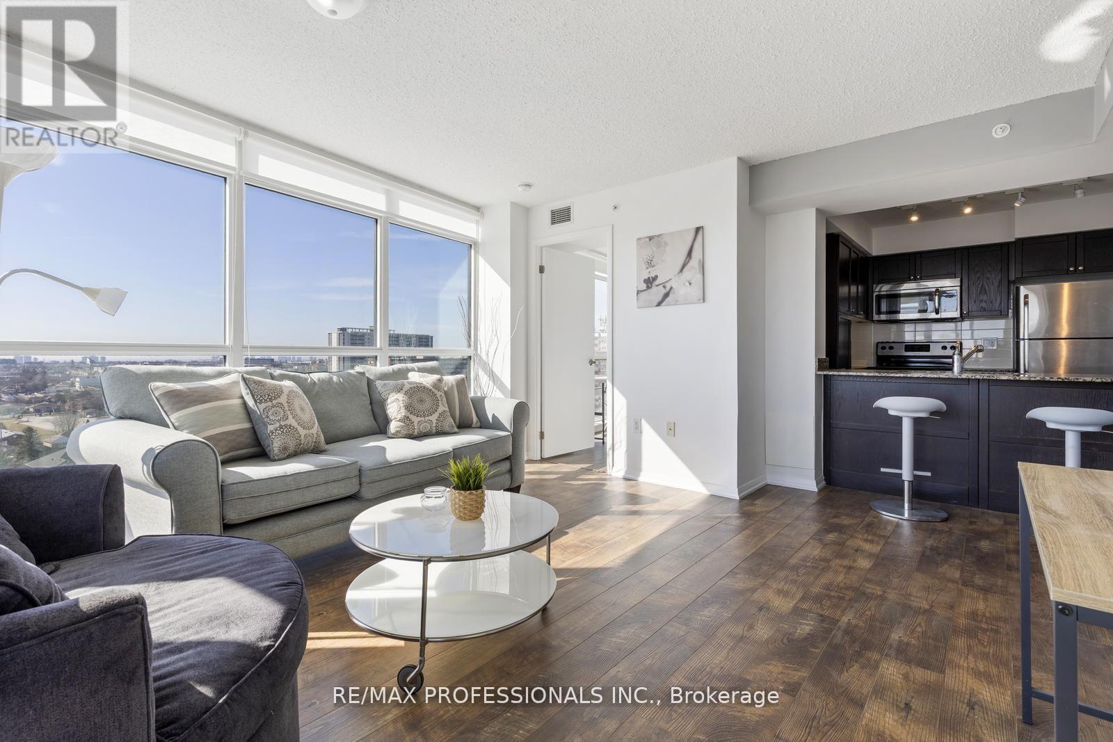 1014 - 800 Lawrence Avenue W, Toronto (Yorkdale-Glen Park), Ontario  M6A 0B1 - Photo 6 - W12378705