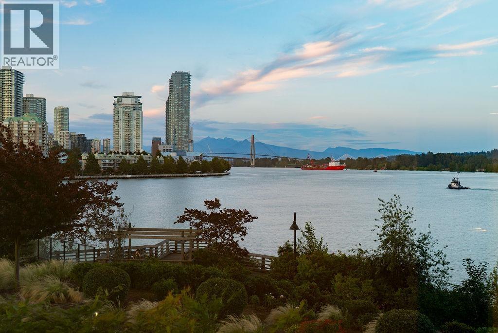 305 210 Salter Street, New Westminster, British Columbia  V3M 0J9 - Photo 4 - R3043151