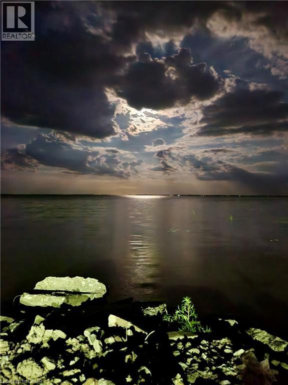 648 Front Road, St. Williams, Ontario  N0E 1P0 - Photo 2 - 40750887