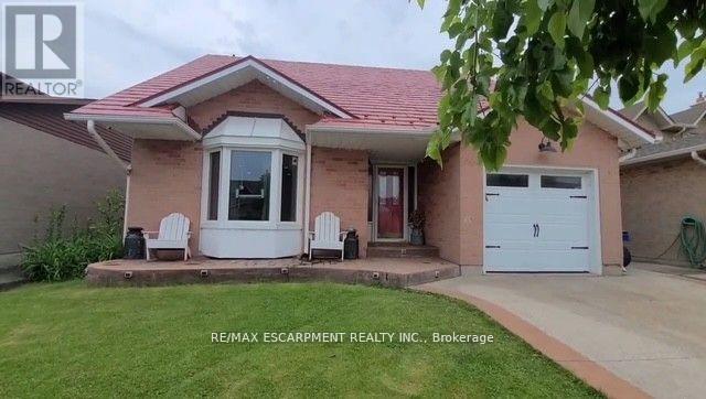 448 ACADIA DRIVE, Hamilton, Ontario