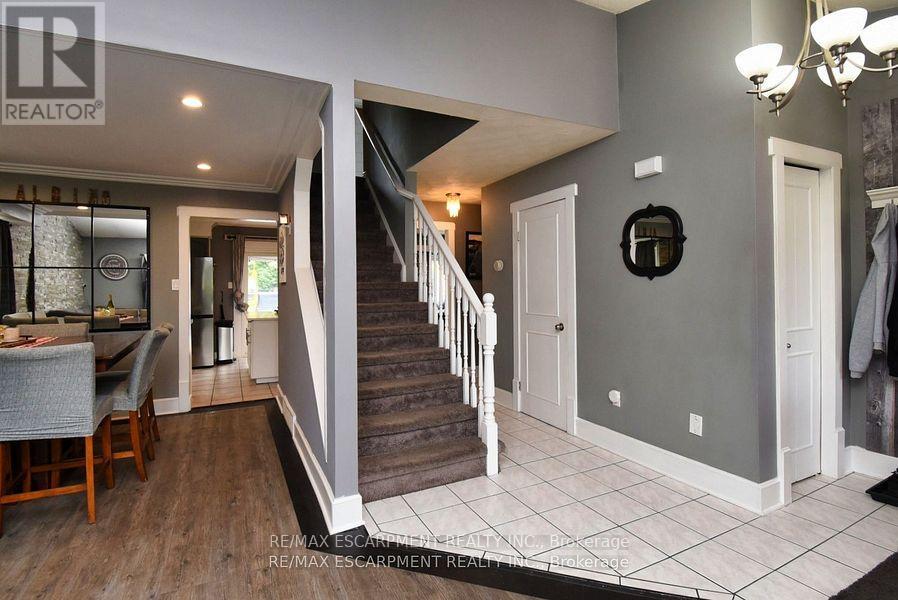 448 Acadia Drive, Hamilton, Ontario  L8W 3A4 - Photo 18 - X12378587