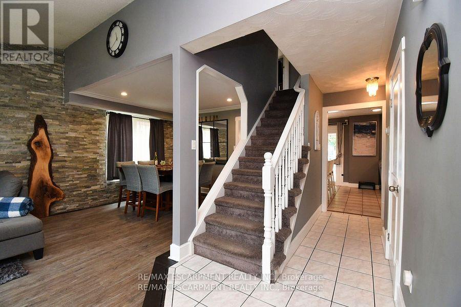 448 Acadia Drive, Hamilton, Ontario  L8W 3A4 - Photo 19 - X12378587