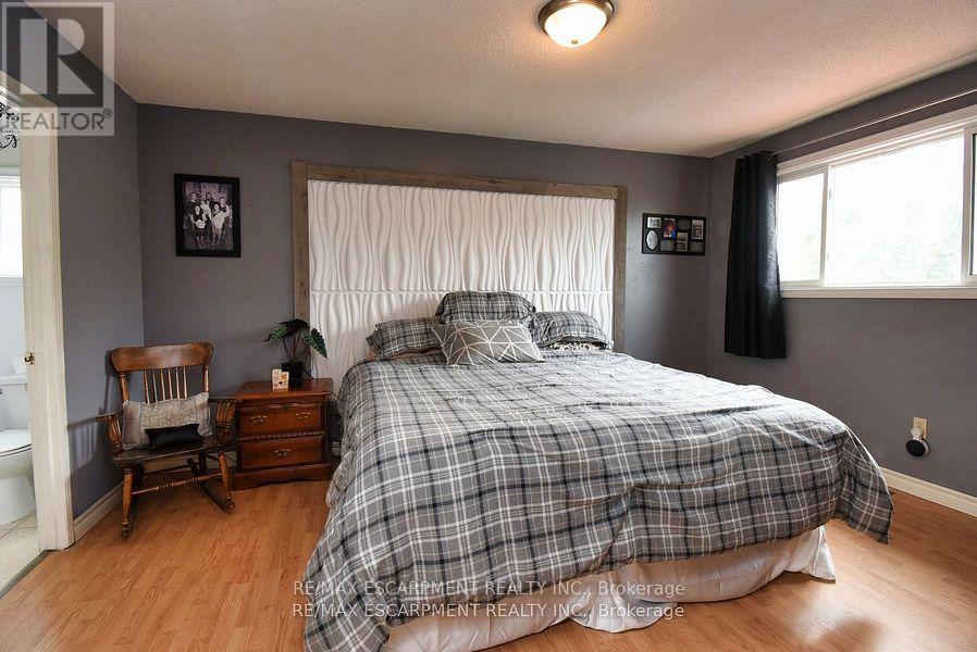 448 Acadia Drive, Hamilton, Ontario  L8W 3A4 - Photo 21 - X12378587