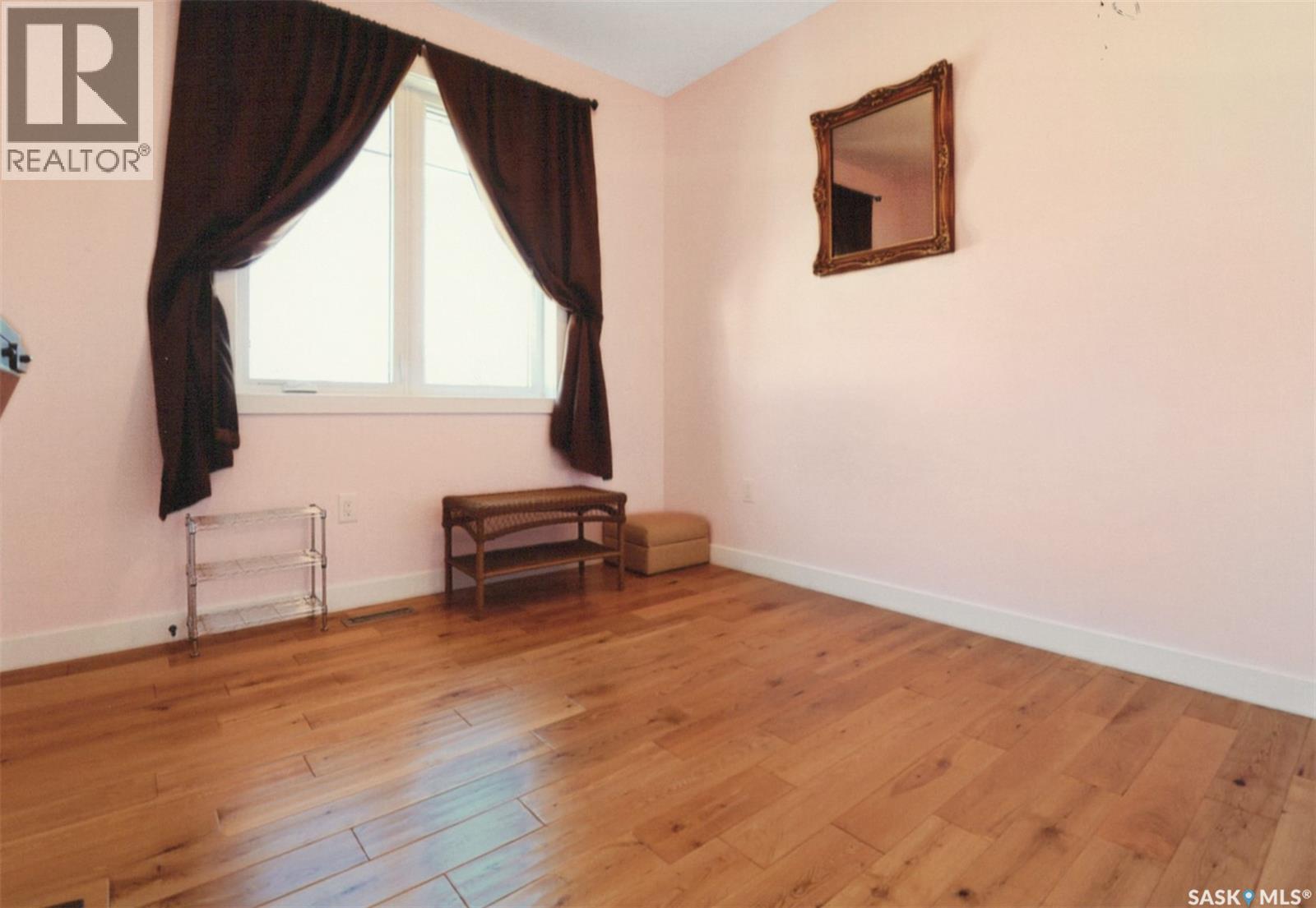 30 West Park Drive, Battleford, Saskatchewan  S0M 0E0 - Photo 15 - SK015646