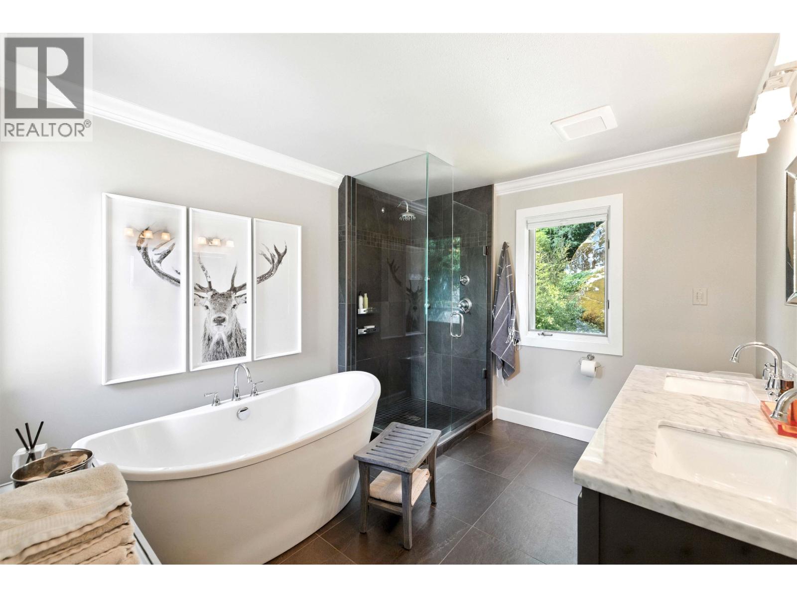 4817 Meadfeild Road, West Vancouver, British Columbia  V7W 3E6 - Photo 23 - R3043174