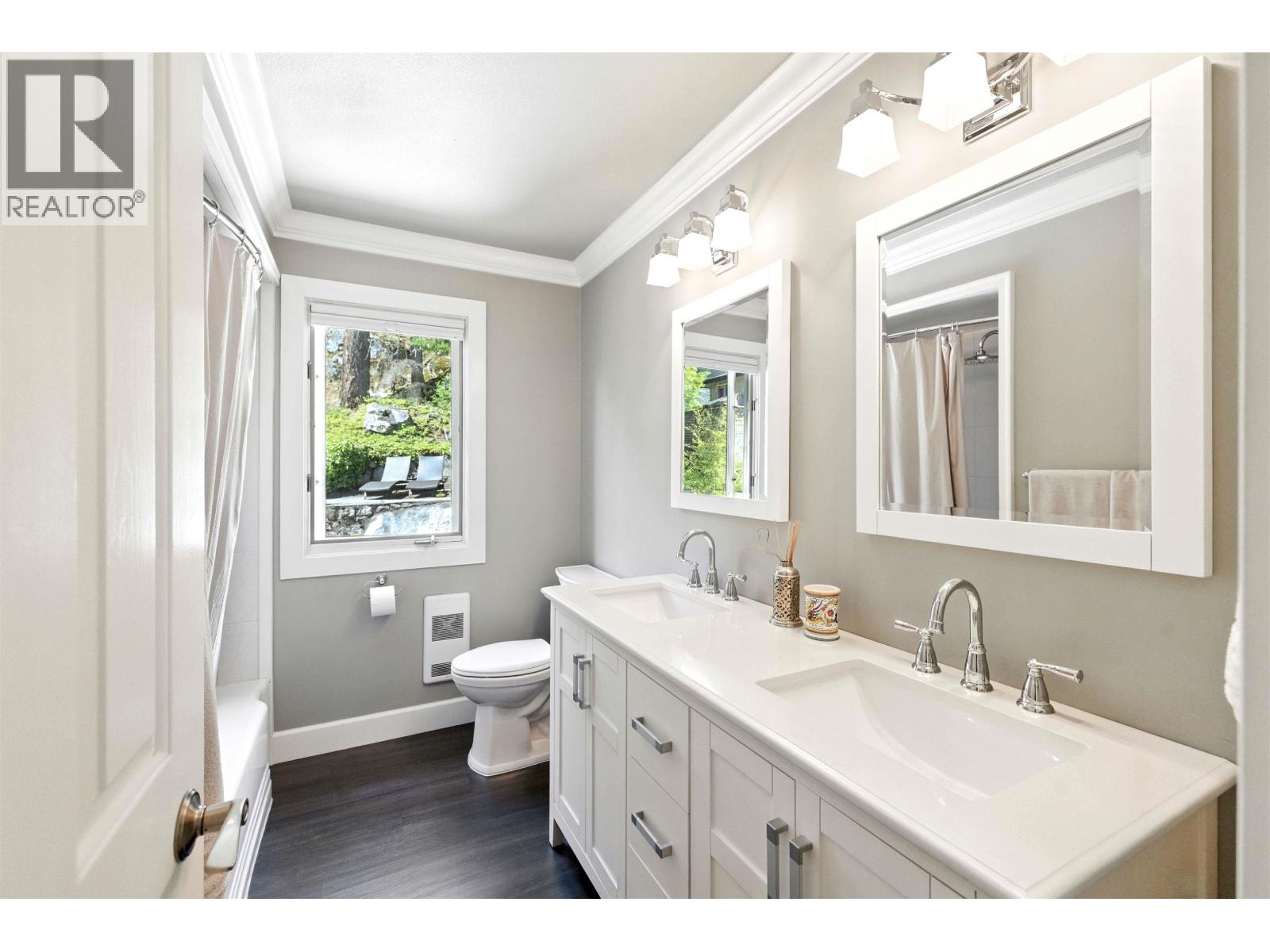 4817 Meadfeild Road, West Vancouver, British Columbia  V7W 3E6 - Photo 25 - R3043174