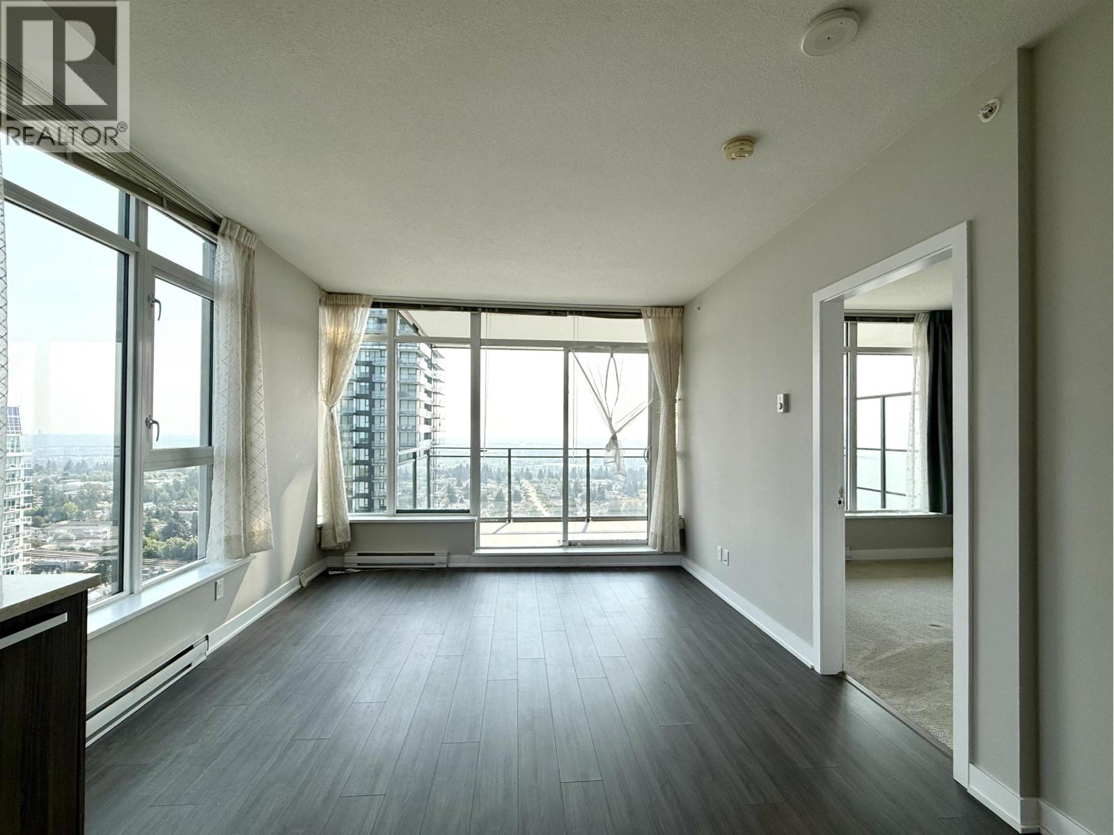 3207 4900 Lennox Lane, Burnaby, British Columbia  V5H 0G9 - Photo 5 - R3043140