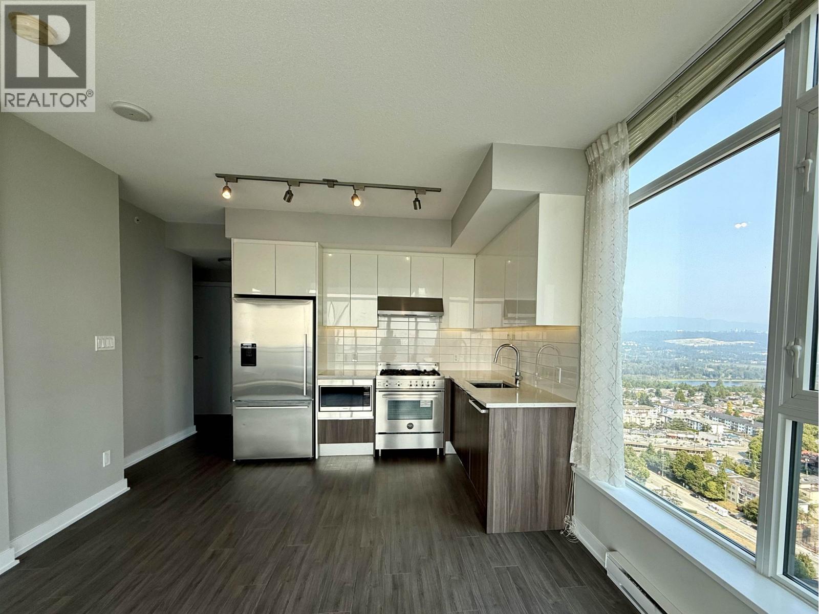 3207 4900 Lennox Lane, Burnaby, British Columbia  V5H 0G9 - Photo 6 - R3043140