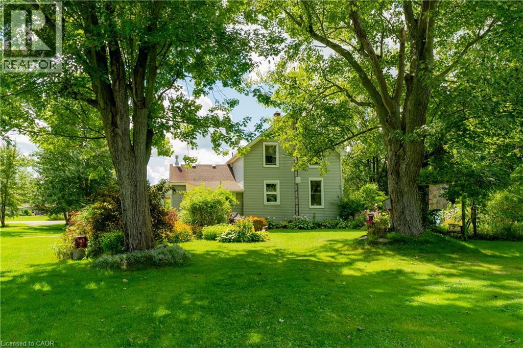 Photo 11 of 43 for 21266 Thames Road