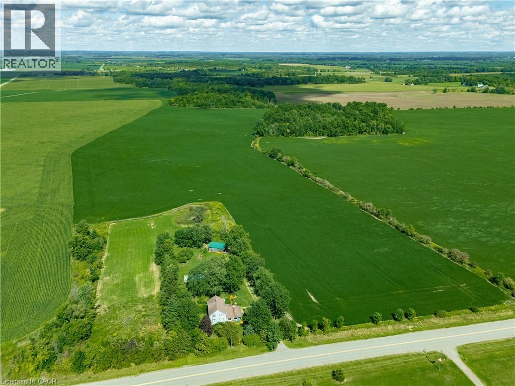 Photo 3 of 43 for 21266 Thames Road