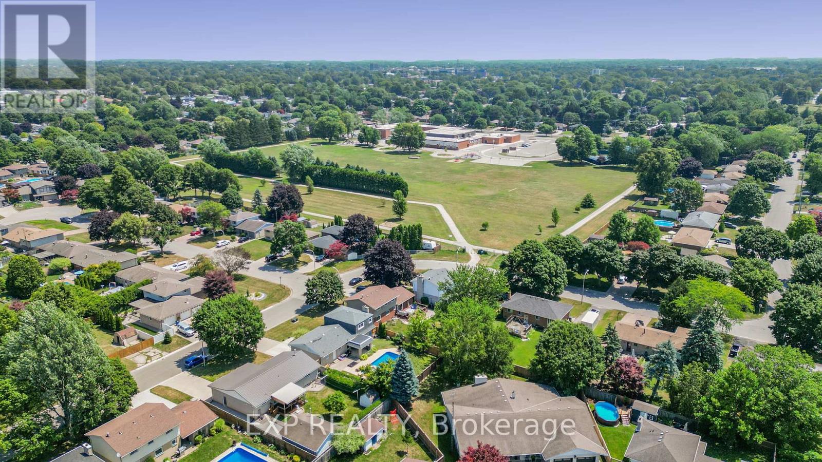 71 Parry Drive, Chatham-Kent, Ontario  N7L 2J1 - Photo 31 - X12378549